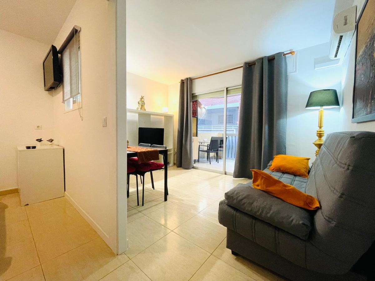 Renovado apartamento en zona residencial a pasos del mar Salou Exterior foto
